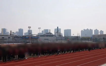 杭州一小学多名学生一年内出现流鼻血等异常情况 教育局回应？