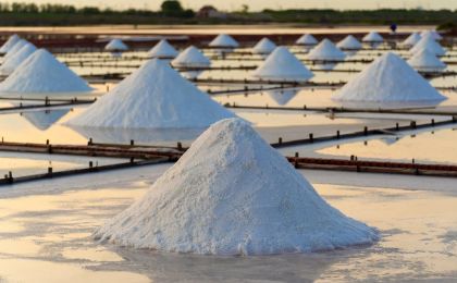 广期所再度出手“降温”三大品种 碳酸锂期货主力跌6% 工业硅、多晶硅双双下跌