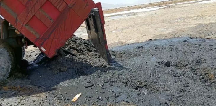 触目惊心！青海一企业非法填埋万吨危废