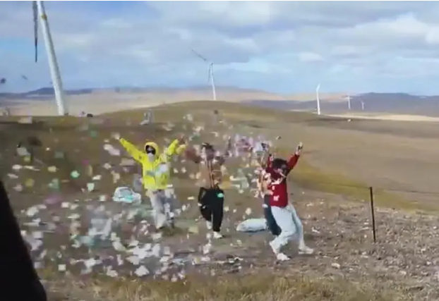 1760961027777044.png 记者注意到222.png