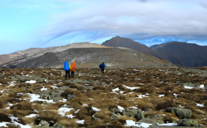 为何有的山不能登    