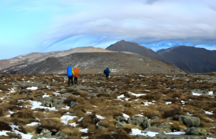 为何有的山不能登    