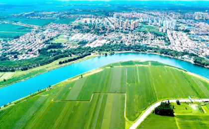 “今天的中国，明天的世界”缘何出现   