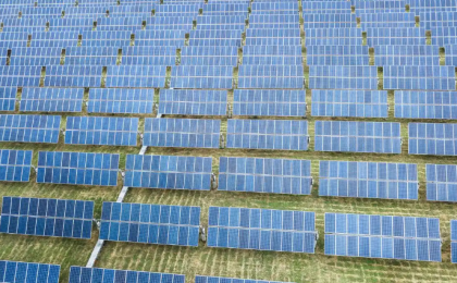 我国构建起全球最大发展最快可再生能源体系  