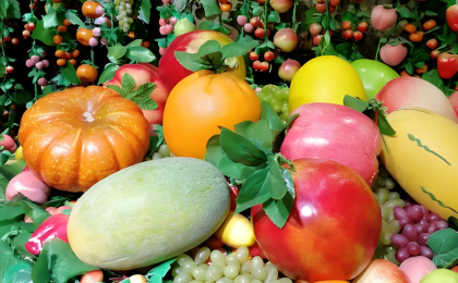 让新疆瓜果从田间鲜到舌尖